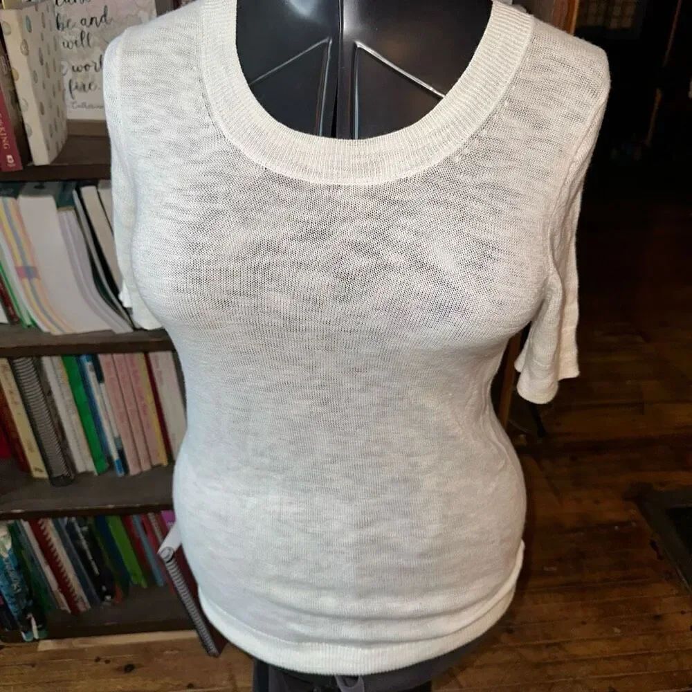 J Crew elevated basics minimalist lightweight shortsleeve S pullover